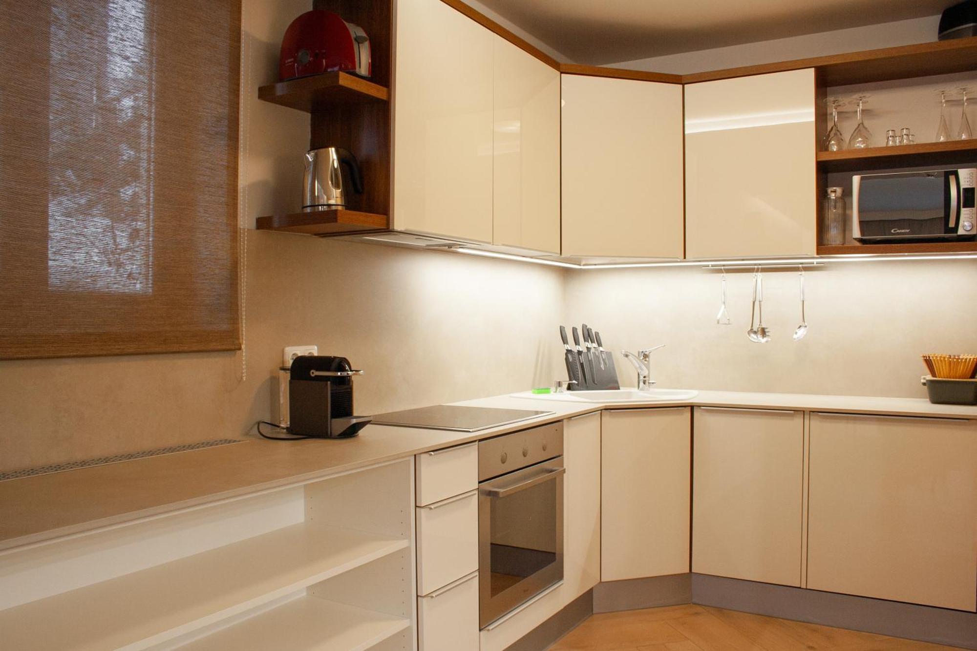 Sissi Park Aparthotel Лахтал Екстериор снимка